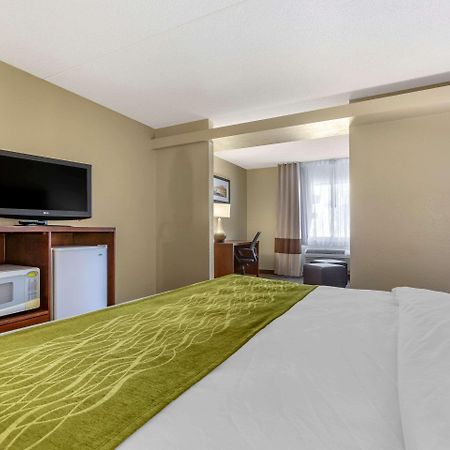 Comfort Inn & Suites Phoenix North - Deer Valley Luaran gambar