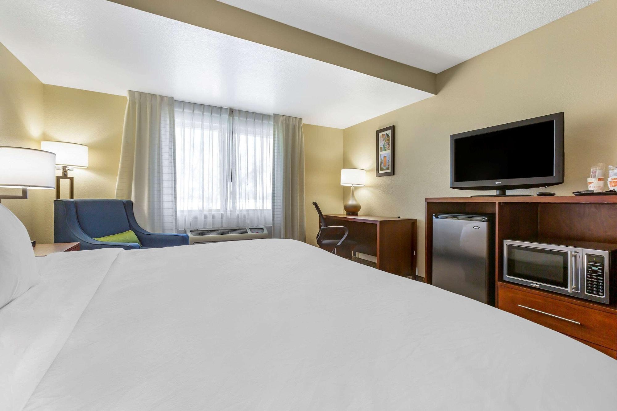 Comfort Inn & Suites Phoenix North - Deer Valley Luaran gambar