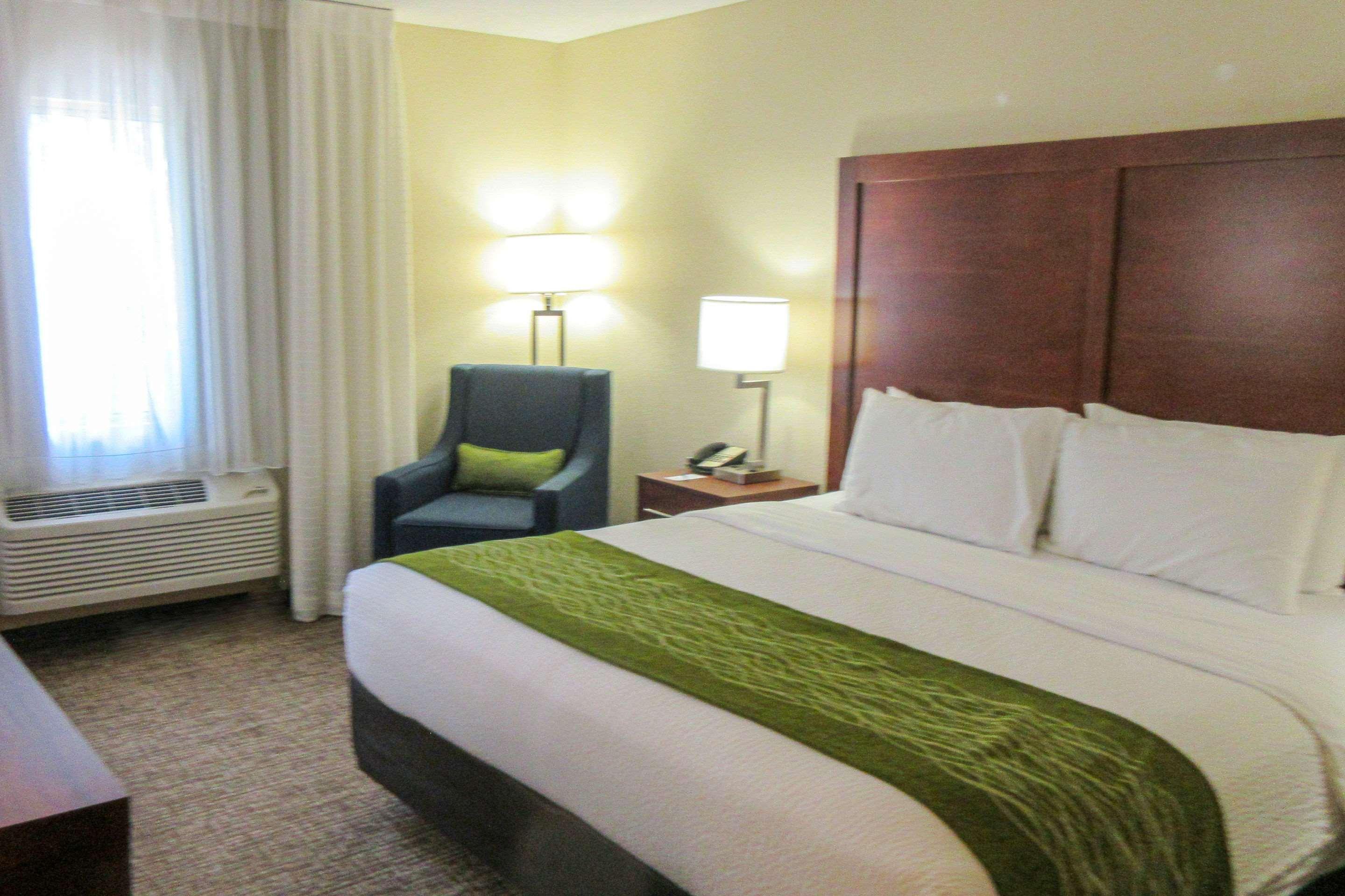 Comfort Inn & Suites Phoenix North - Deer Valley Luaran gambar
