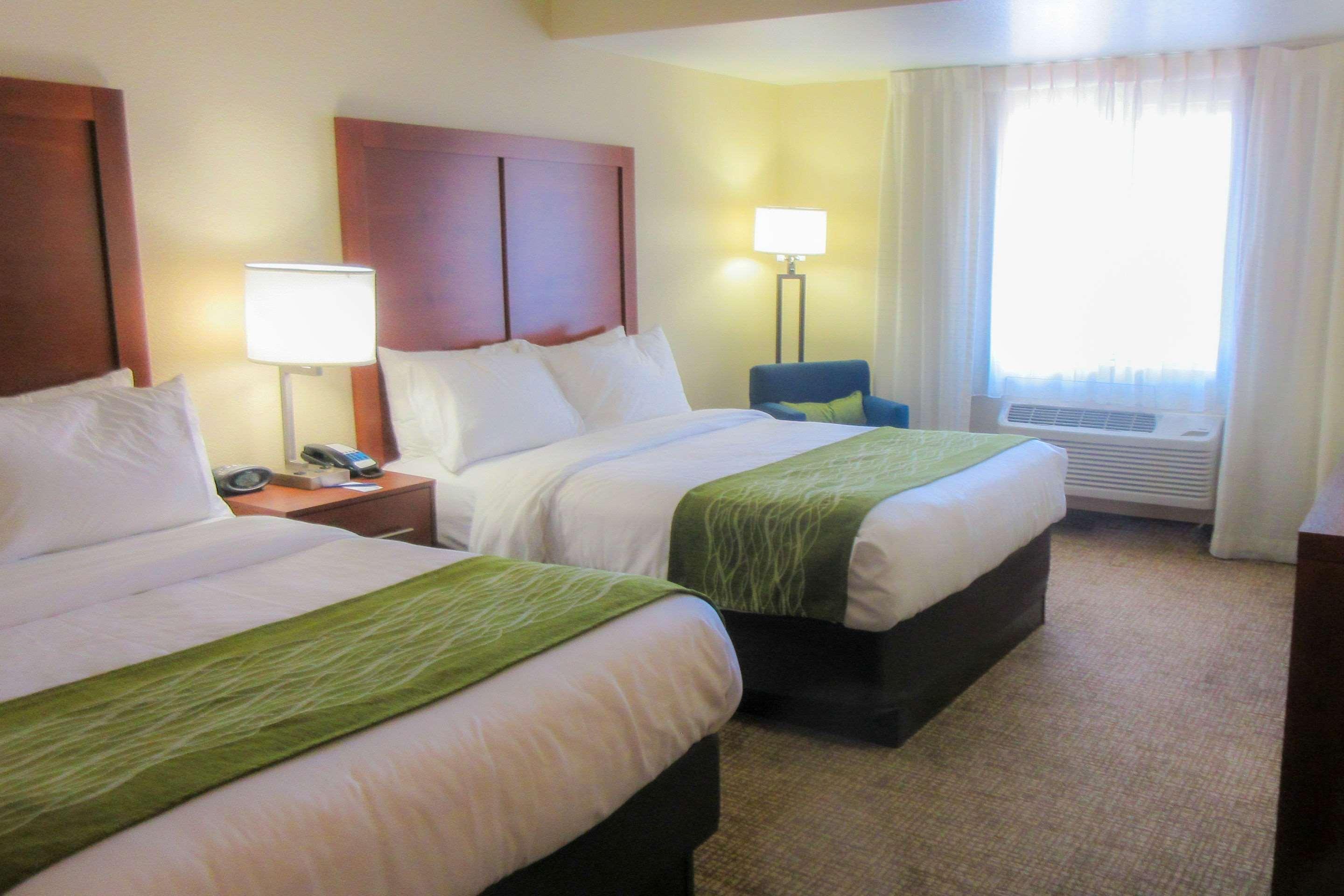 Comfort Inn & Suites Phoenix North - Deer Valley Luaran gambar