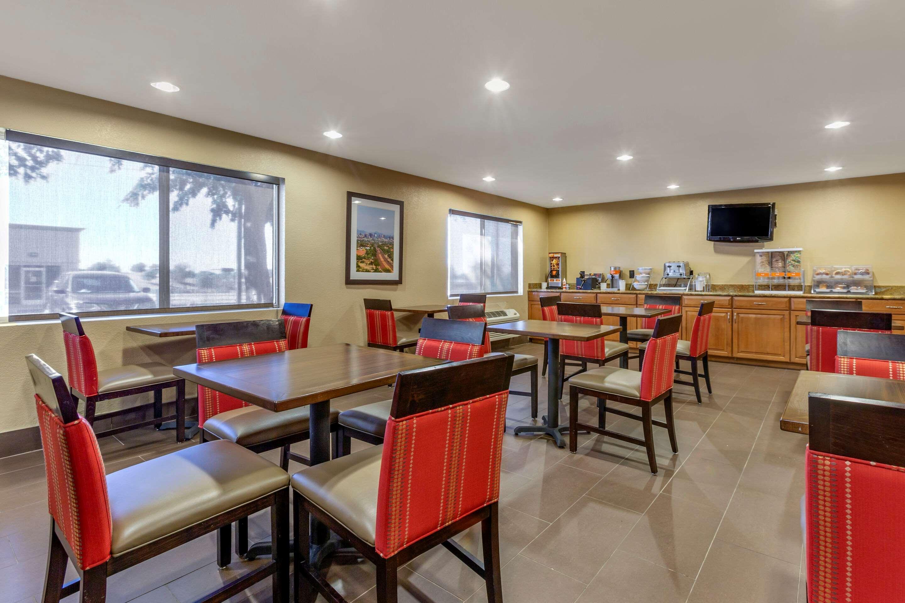Comfort Inn & Suites Phoenix North - Deer Valley Luaran gambar