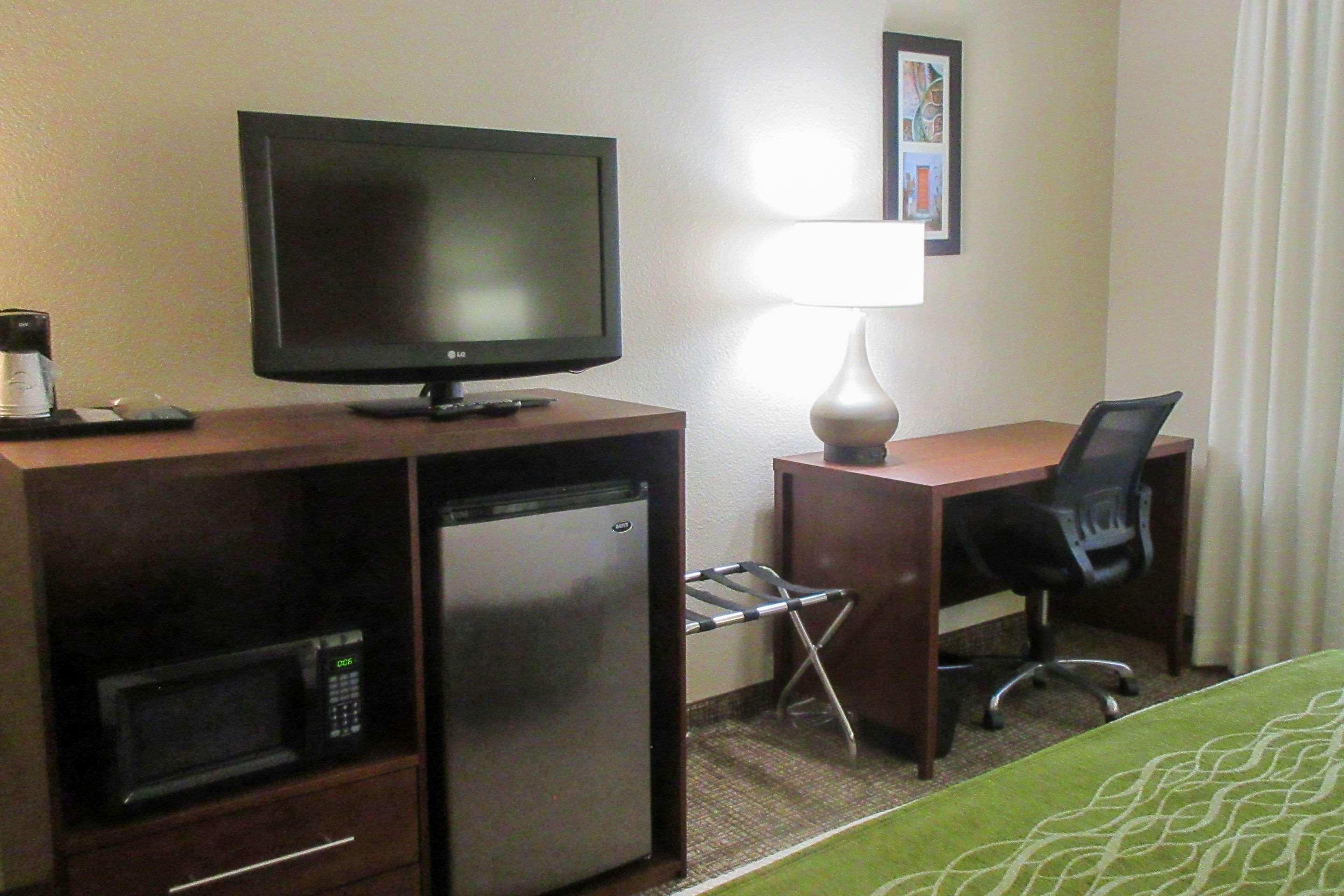 Comfort Inn & Suites Phoenix North - Deer Valley Luaran gambar