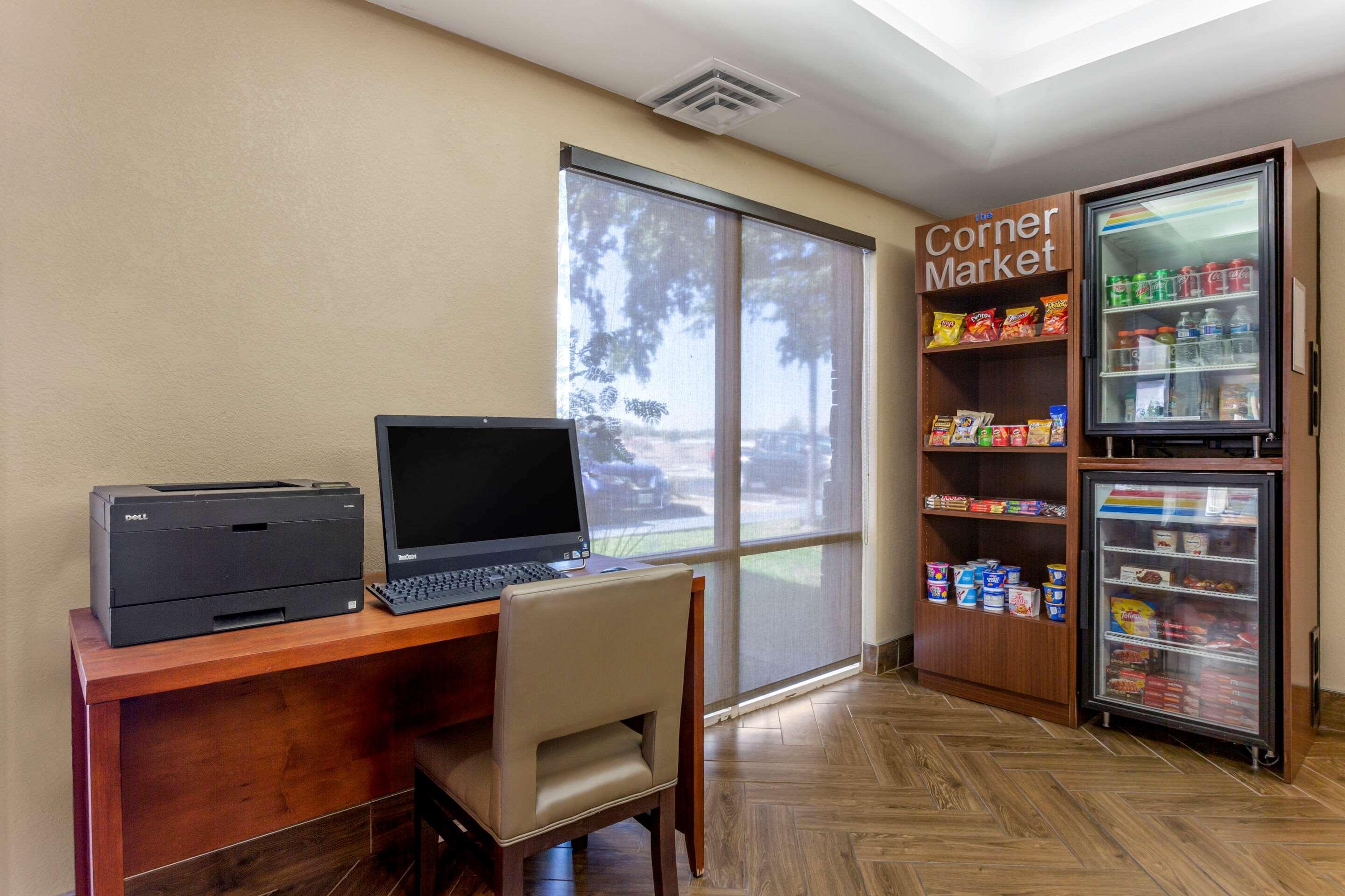 Comfort Inn & Suites Phoenix North - Deer Valley Luaran gambar