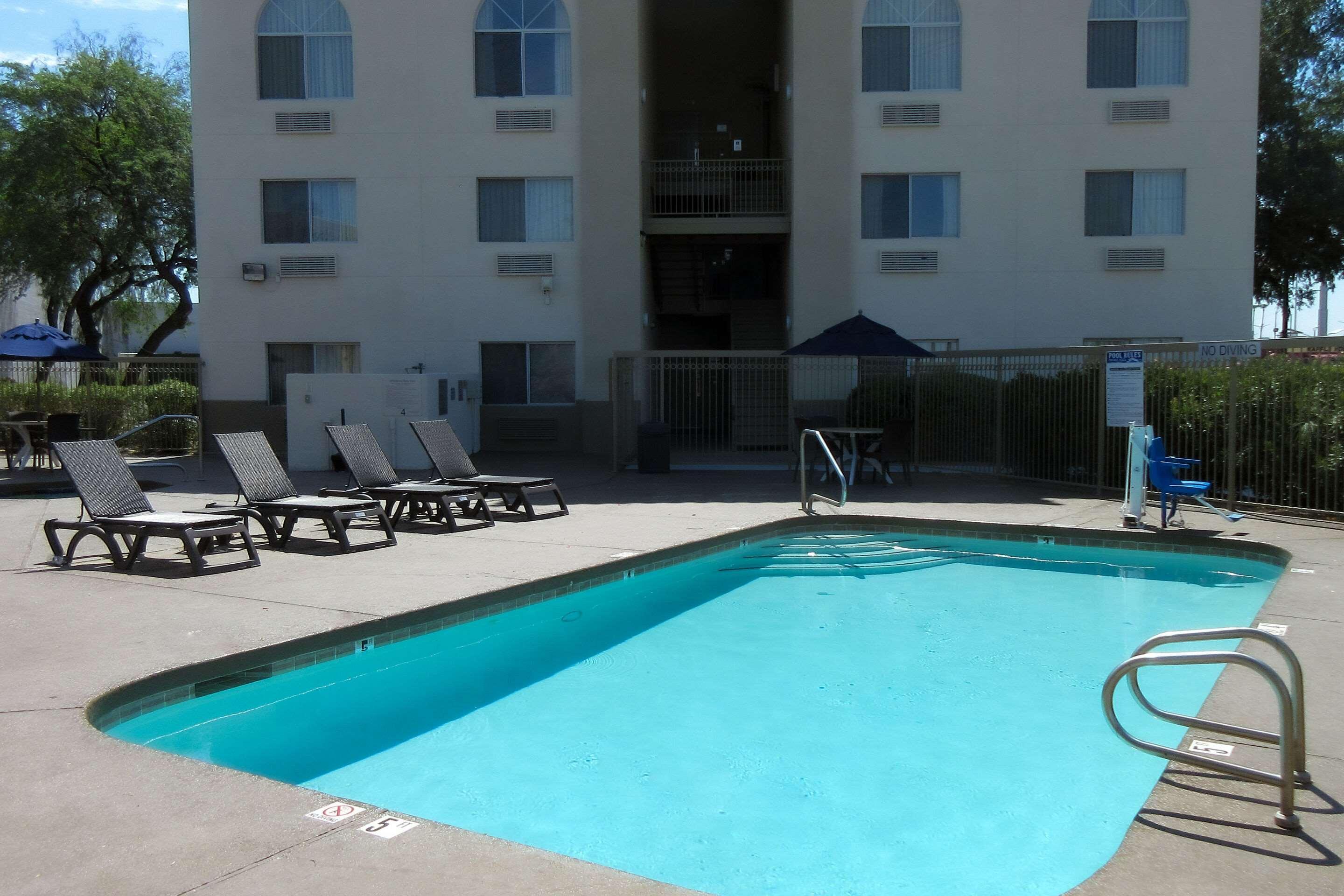 Comfort Inn & Suites Phoenix North - Deer Valley Luaran gambar