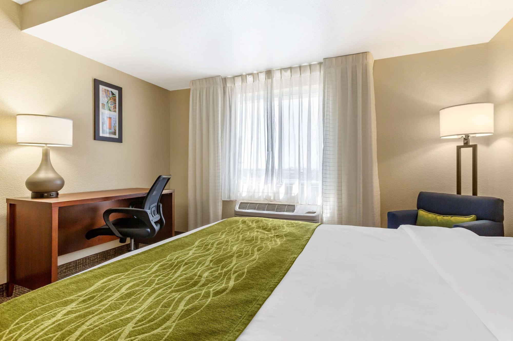 Comfort Inn & Suites Phoenix North - Deer Valley Luaran gambar
